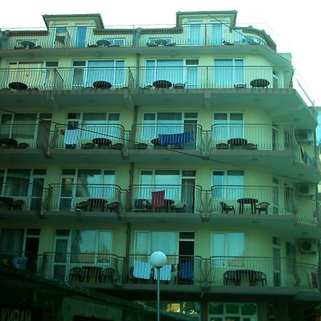 Семеен Хотел Елена Палас Nesebar Buitenkant foto